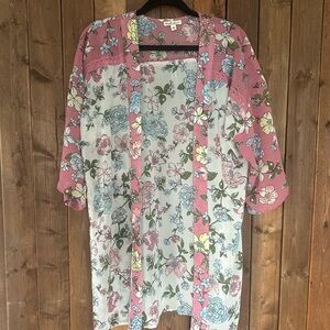 Floral Kimono sheer Cardigan size M